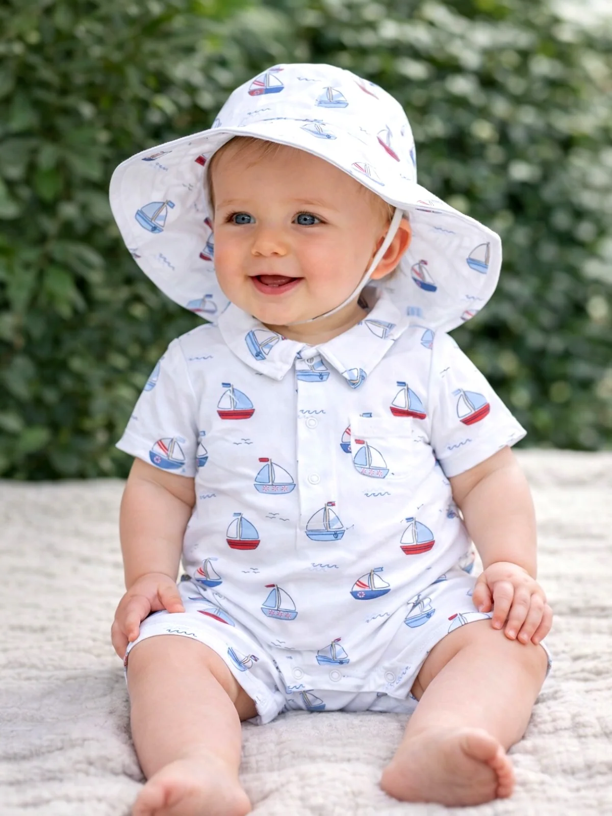 Polo Shortie, Bubbly Sailboats Blue