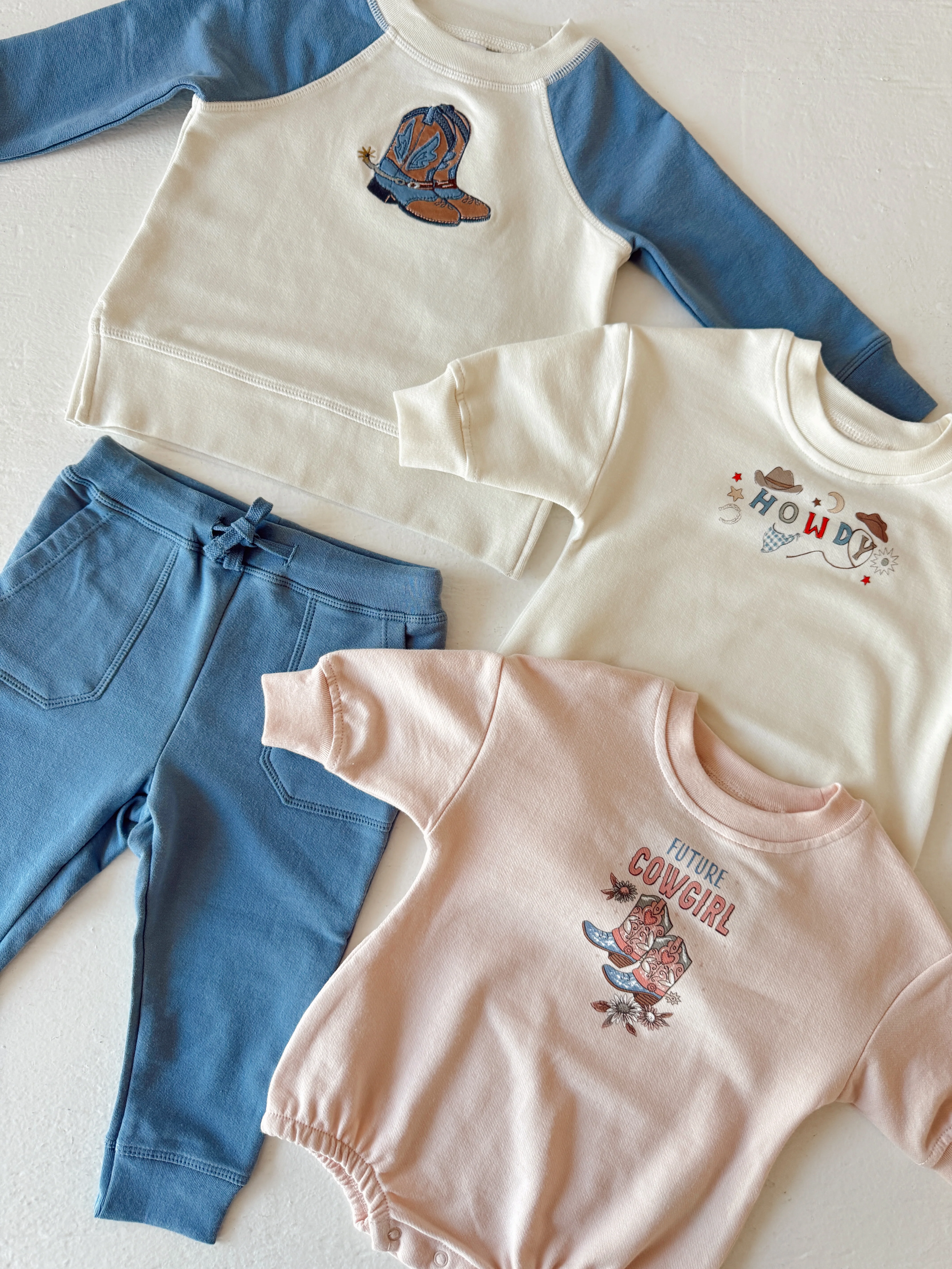 Raglan Sweatshirt & Jogger, Cowboy Boots - Image 3