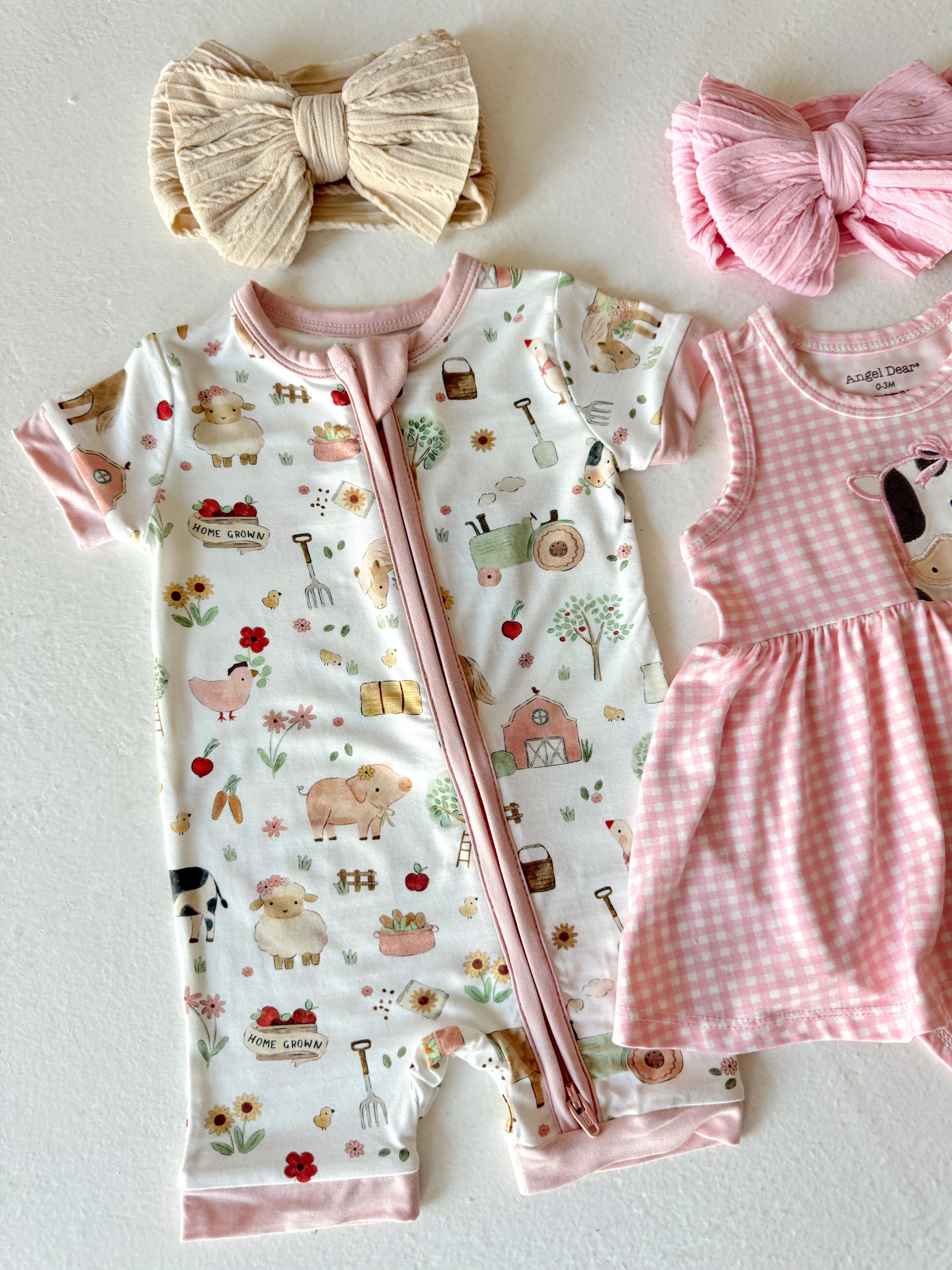 Shortie 2-Way Zip Romper, Cute Farm Animals Pink - Image 2